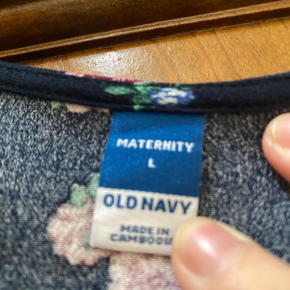 Maternity blouse - Picture 3 of 3